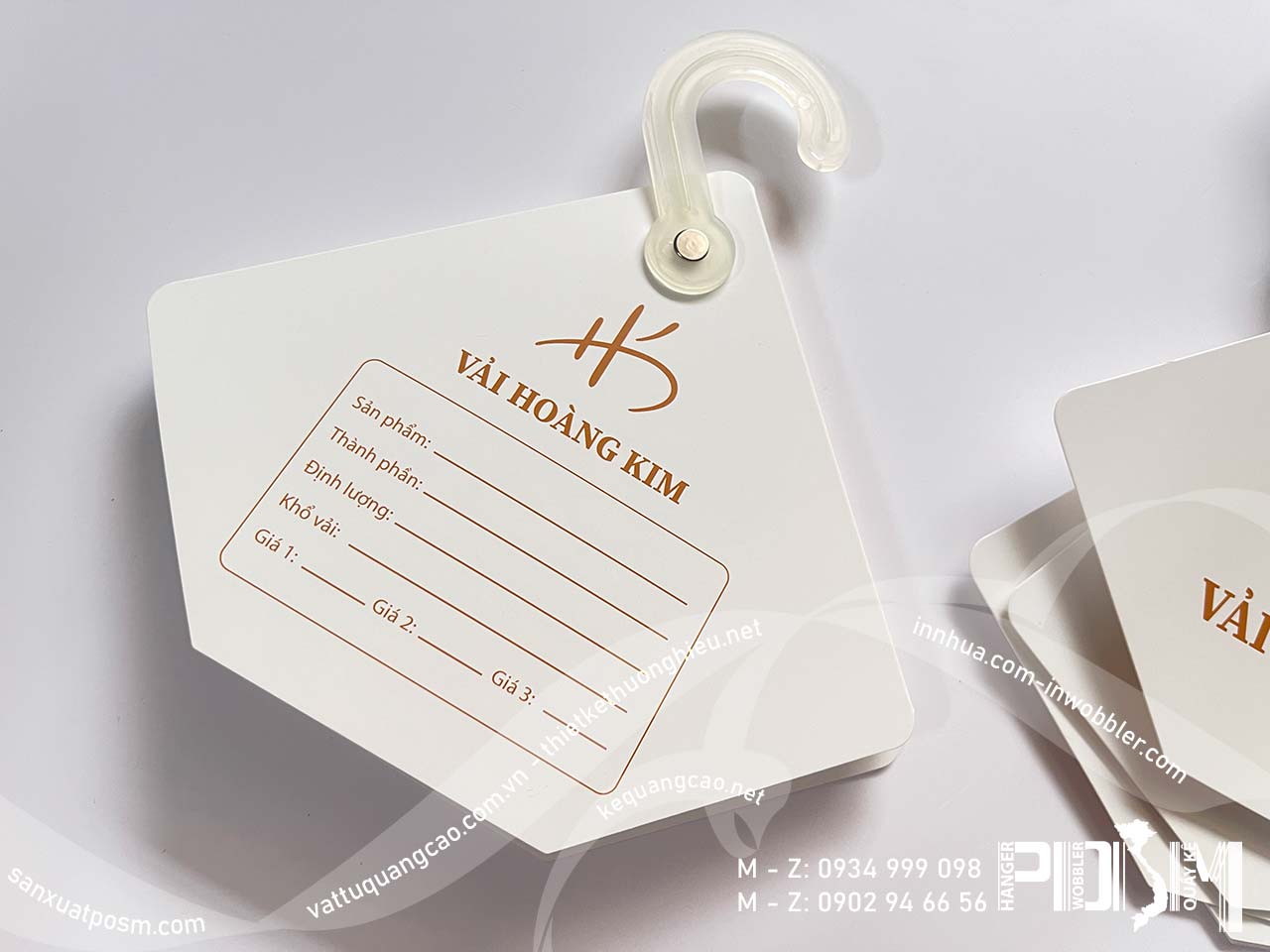 Kẹp treo mẫu vải hình hộp vuông treo vải nhẹ, vải silk, treo khăn ...