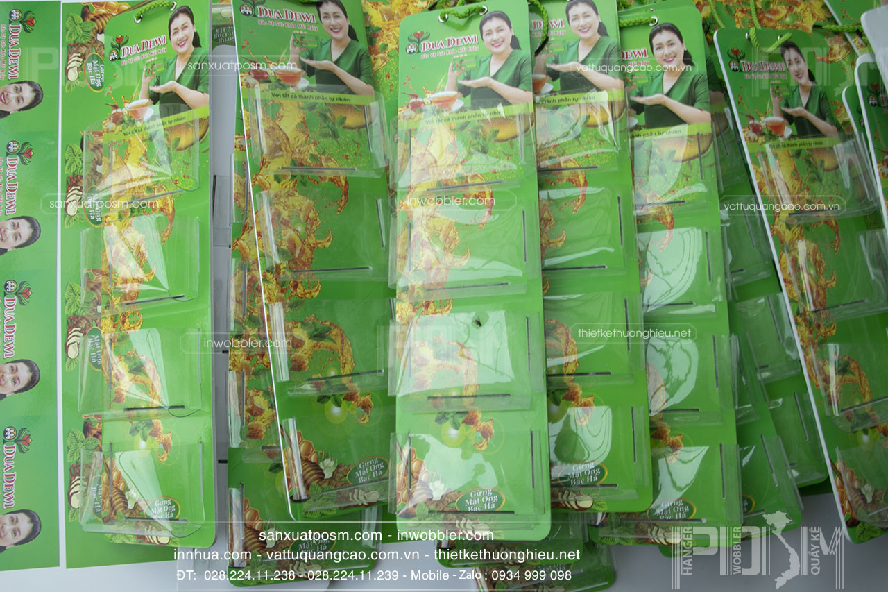Bảng treo túi nhựa PVC, hanger vỉ treo túi nhựa PVC treo sản phẩm Dua Dewi - Ảnh 5
